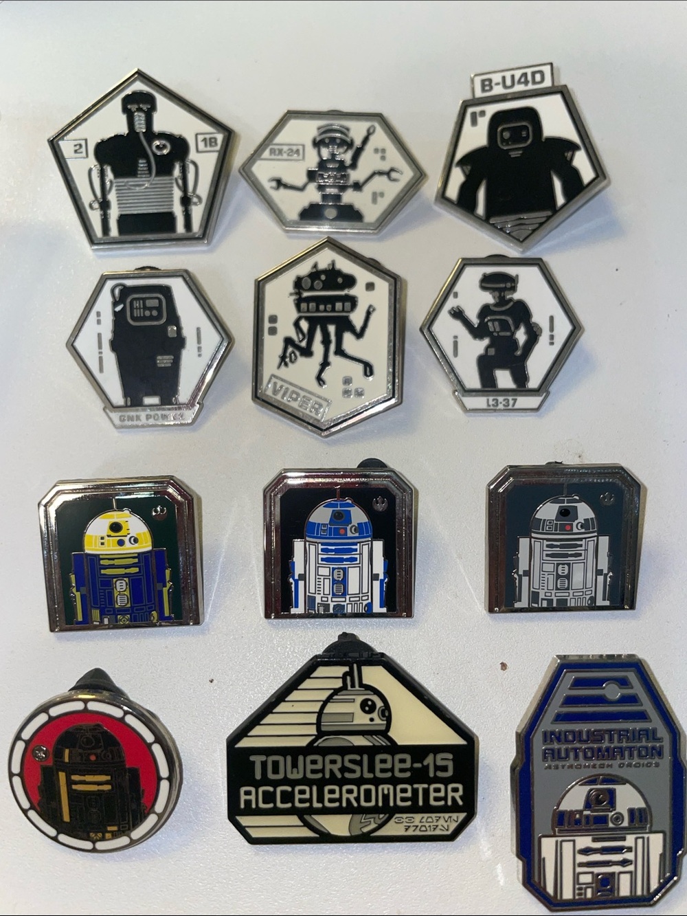 Disney pins - Picture 7 of 7